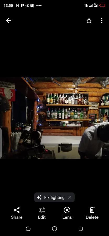 דאר א-סאלאם Kicec Bar And Guest House Airport מראה חיצוני תמונה